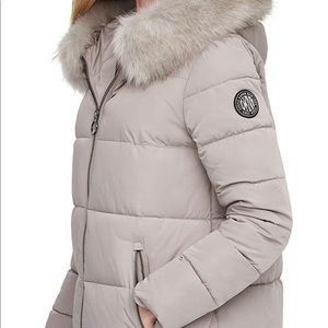 DKNY Down Puffer Coat size XS BNWT
